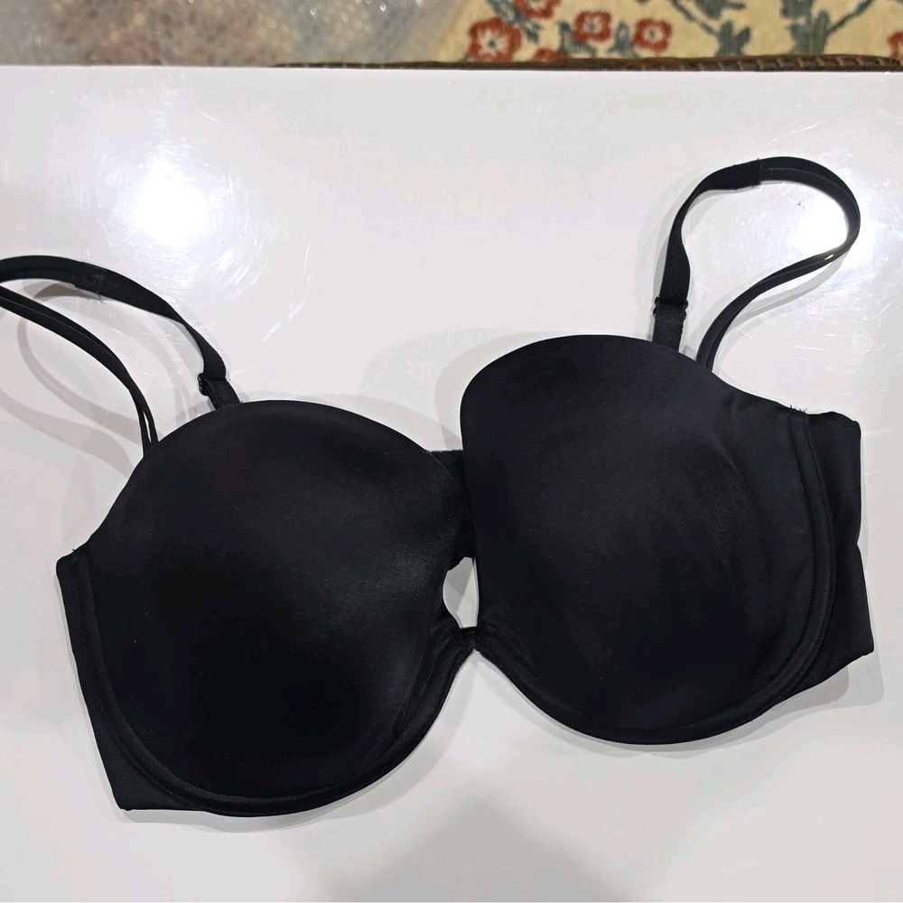 Victoria's Secret Very Sexy Strapless Underwire Bra Black 38D Multiway